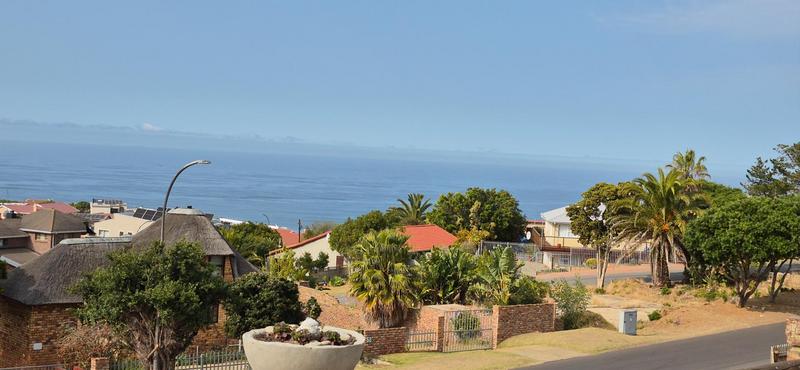 3 Bedroom Property for Sale in Dana Bay Western Cape